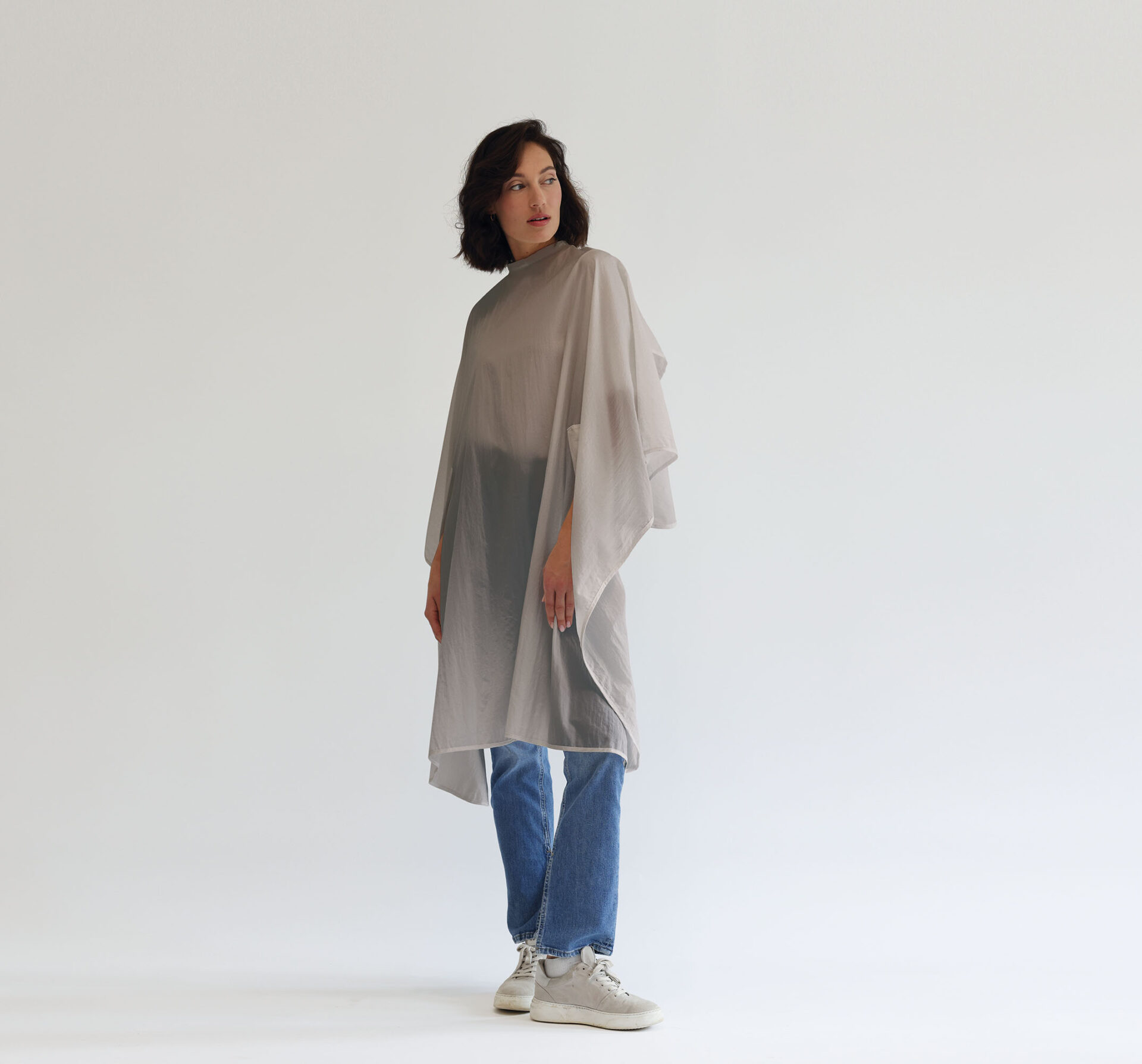 Trend-Design Umhang Classic uni hellgrau, mit Hakenverschluss