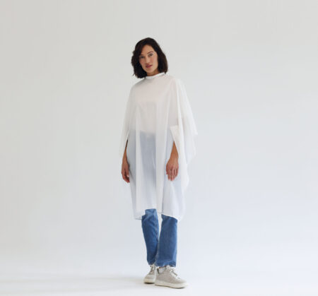 Trend-Design Umhang Classic uni weiss, mit Hakenverschluss
